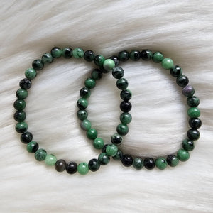 Ruby Zoisite 6mm